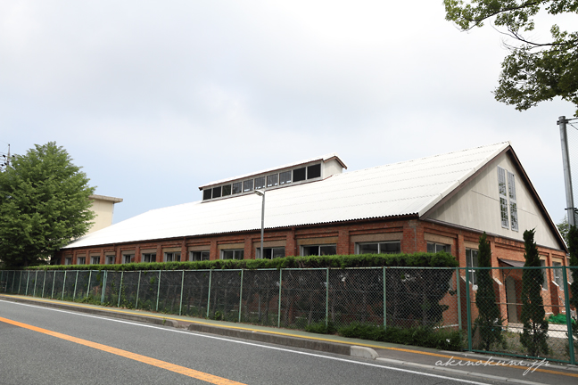 浜田高校にある旧歩兵第二十一連隊雨覆練兵場